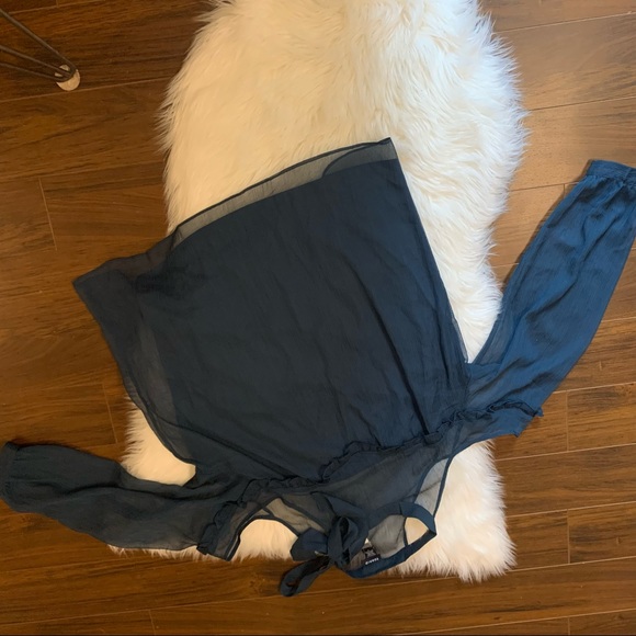 NWT TORRID | Chiffon Cold Shoulder Neck Tie Blouse Shirt Top Plus Size 2X - Picture 11 of 11